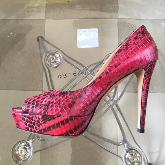 Jimmy Choo Red Snakeskin Leather Pumps Sz. 40 US 9 NEW! - Picture 5 of 9